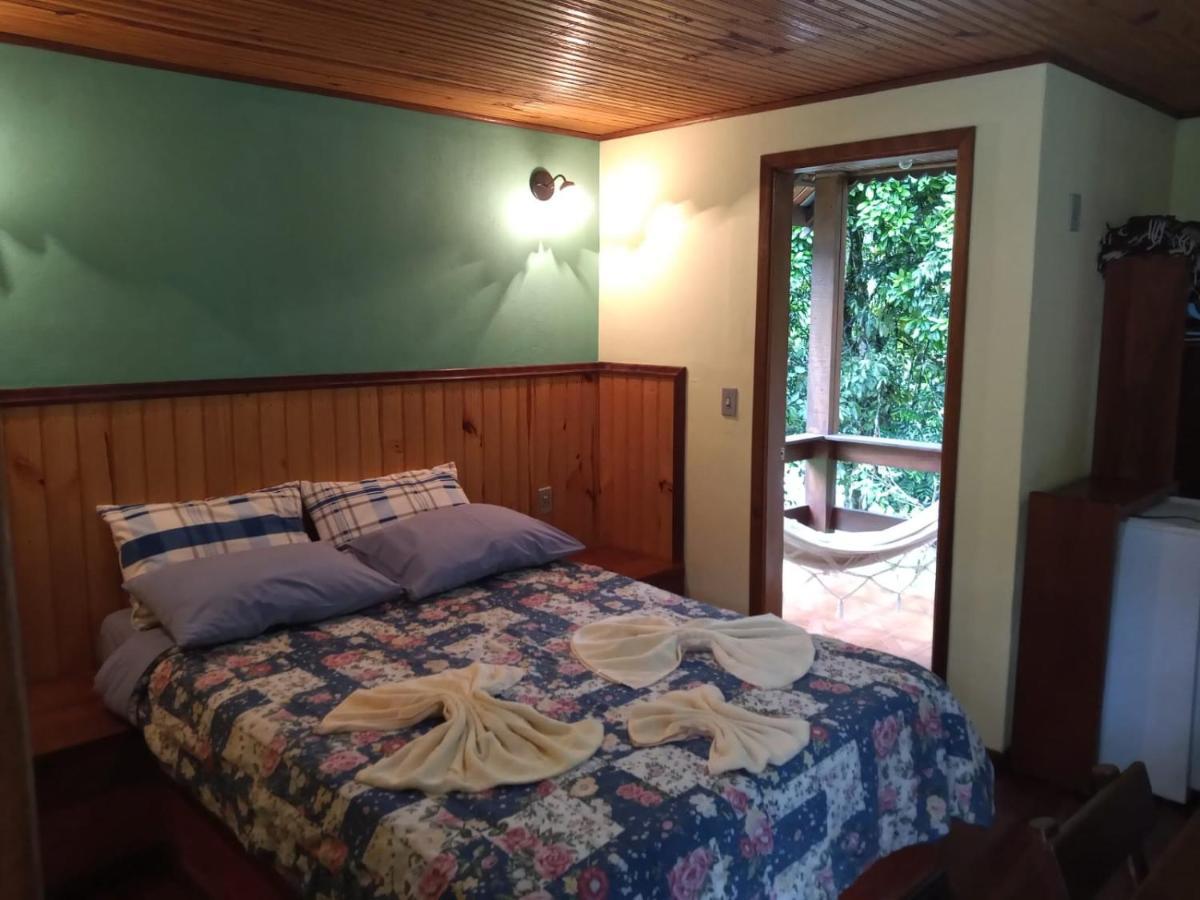 Pousada Sitio Dos Pinhais Visconde De Maua Quarto foto