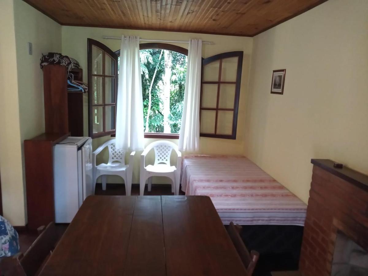 Pousada Sitio Dos Pinhais Visconde De Maua Quarto foto